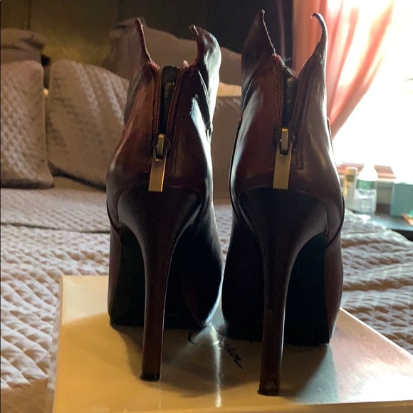 Booties - Picture 4 of 10